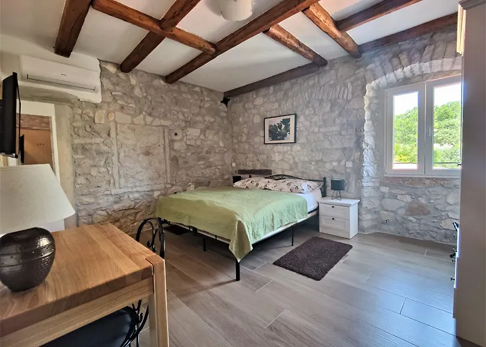 Boutique Castello Gulich Szálloda 3*