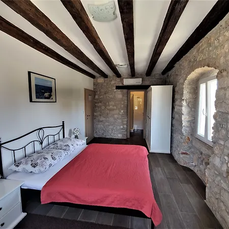 Hotel Boutique Castello Gulich 3*