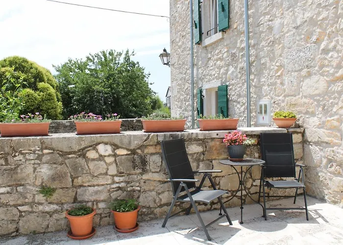 Boutique Castello Gulich 호텔 포레치